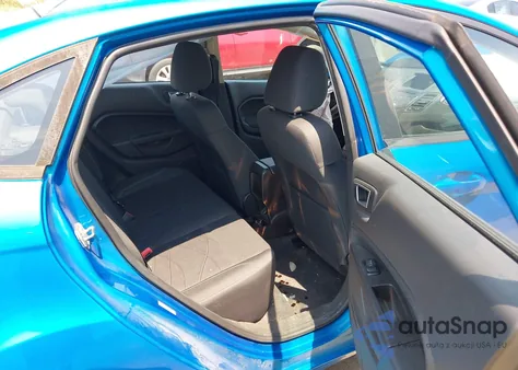 2015 Ford Fiesta Se z USA, uszkodzony, nr VIN 3FADP4BJ3FM203132